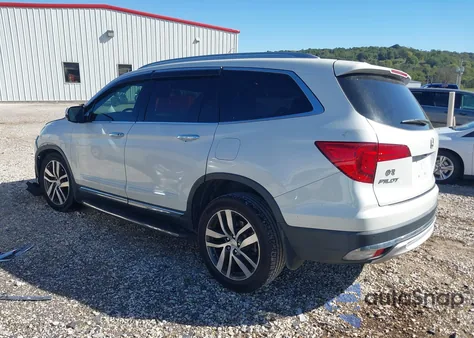2017 Honda Pilot Elite z USA, uszkodzony, nr VIN 5FNYF6H08HB002620